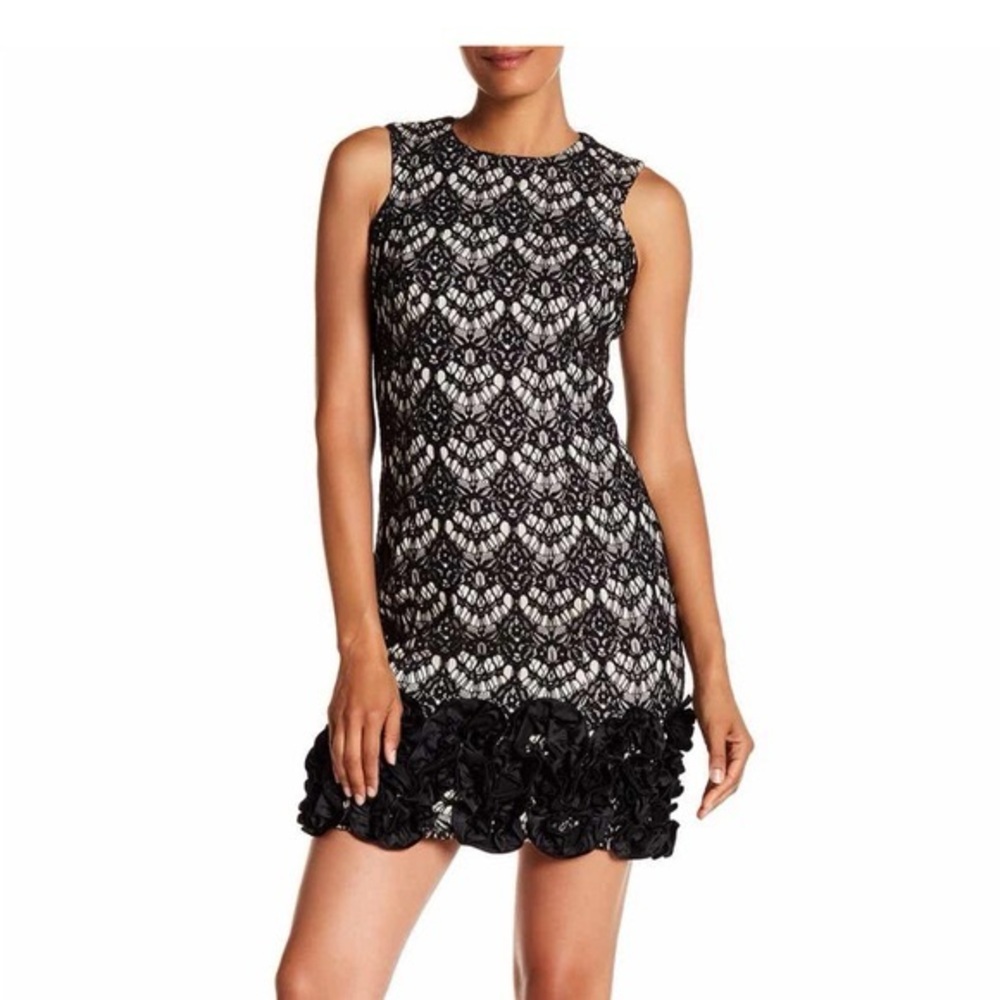 Donna Ricco New York Black & Nude Lace Cocktail Dress with Floral Hem -  Size 8